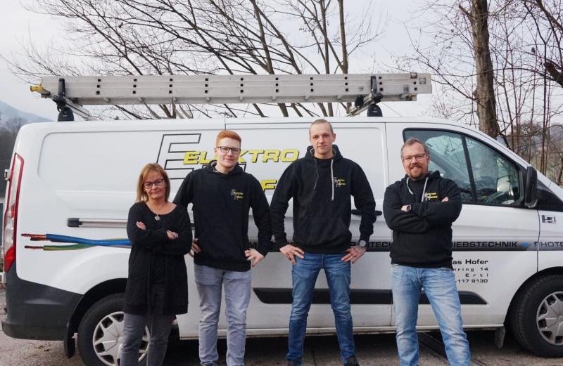 Bild: 4 Personen aus dem Team